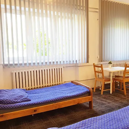 Mhostel24