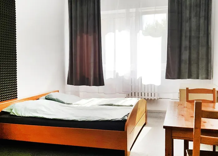 Mhostel24 Albergue *